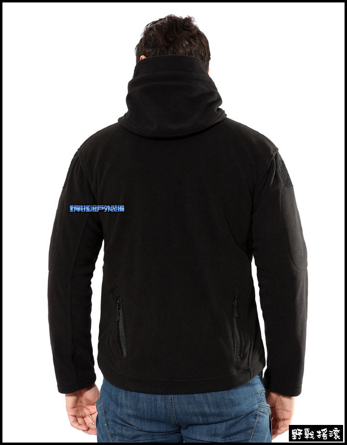 多功能戰術抓絨外套
