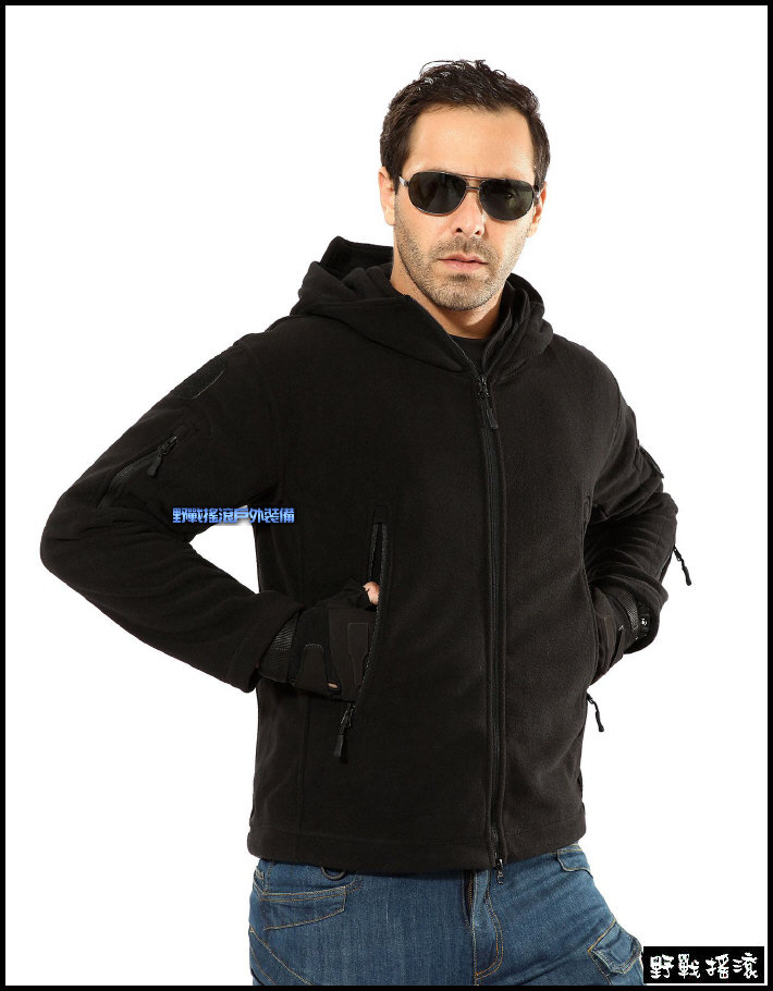 多功能戰術抓絨外套