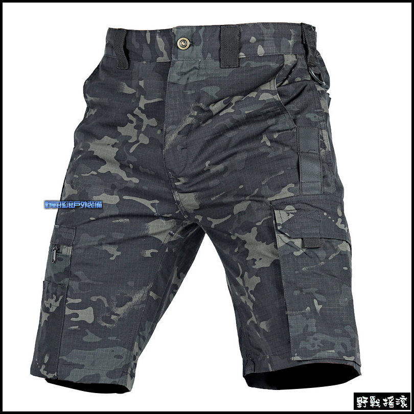  甲殼蟲 多口袋工裝戰術短褲