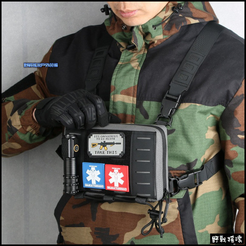 石虎多功能戰術胸前包