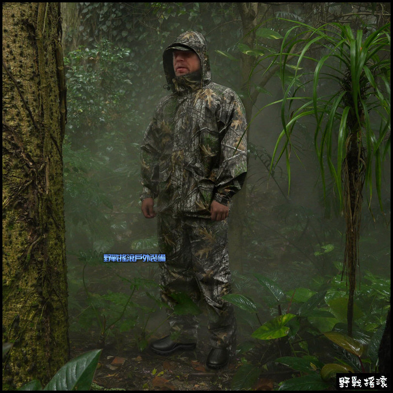 ROCKWAR 兩件式輕量迷彩雨衣、雨褲
