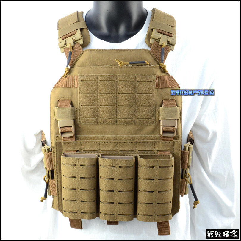 ROCO LAVC 突擊戰術背心 含三聯彈匣袋