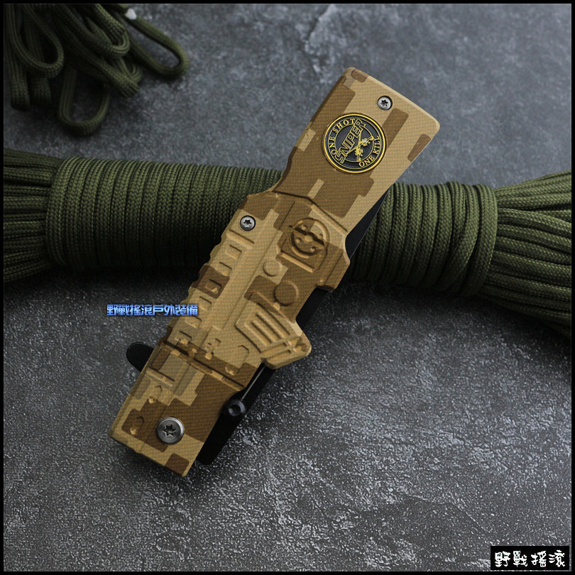 AK 步槍造型多用途迷彩折疊刀【數位沙漠迷彩】