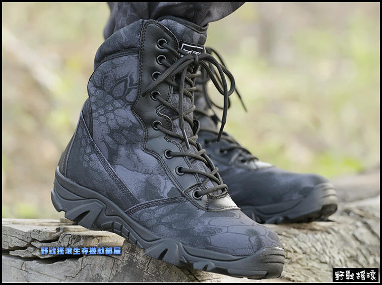 沙漠之鷹特戰軍靴、作戰靴【黑色蟒蛇紋迷彩】