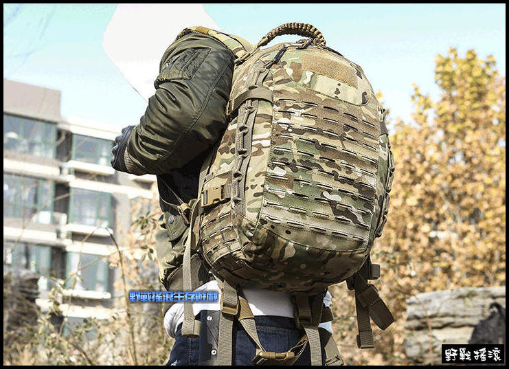 龍蛋戰術雙肩背包【Multicam Black】