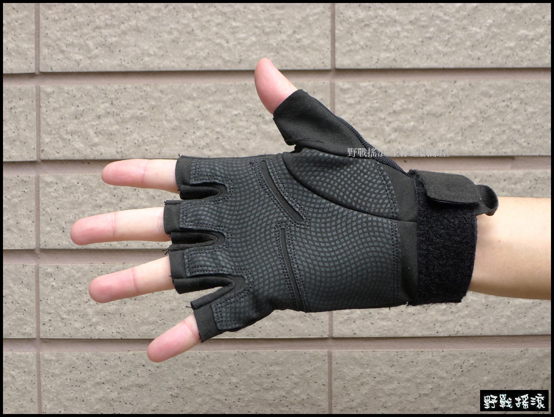 黑鷹戰術半指手套【沙色、軍綠色、黑色】