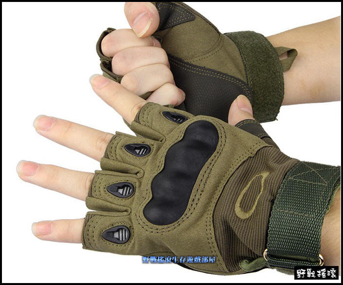 美軍戰術攻擊半指手套 【軍綠色】