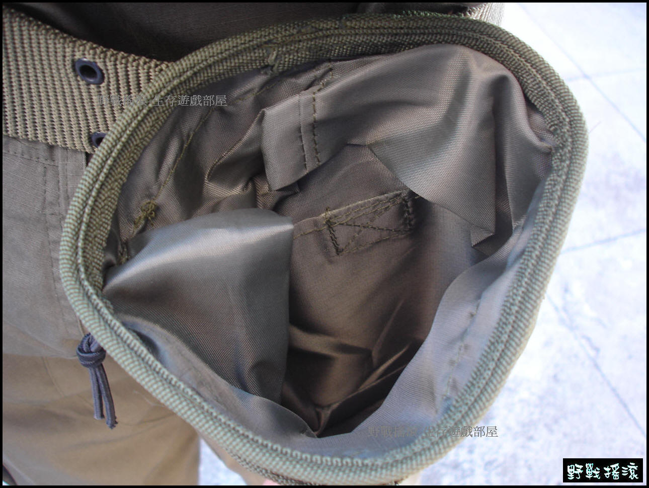 MOLLE 小型彈夾回收袋【黑色蟒蛇迷彩】