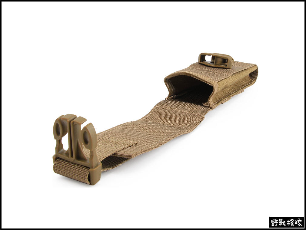 MOLLE 加長型快扣手電筒包、棍套