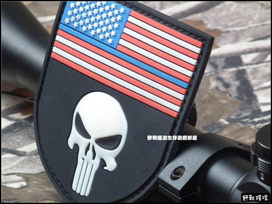 海豹懲罰者國旗款 3D立體PVC塑料臂章【紅色】