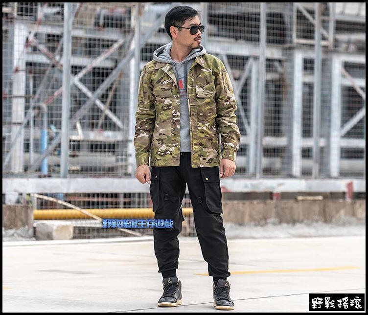 SECTOR SEVEN 鋒銳輕型戰術風衣