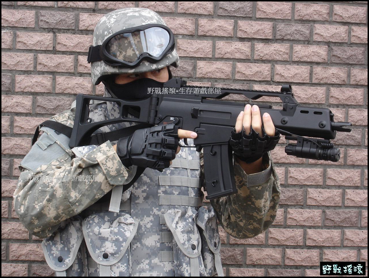 特警硬殼攻堅防彈半指手套