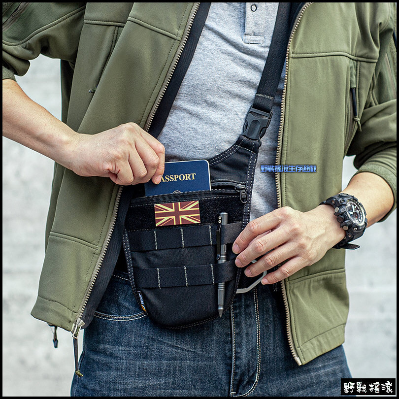 SECTOR SEVEN 蜘蛛腋下隱形側背包