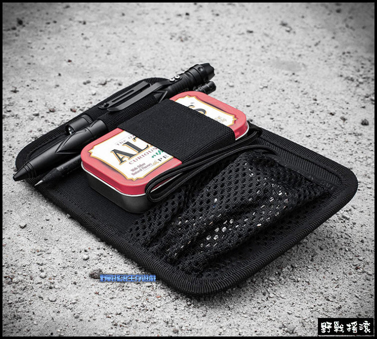 ROCO 魔鬼氈背包收納整理板