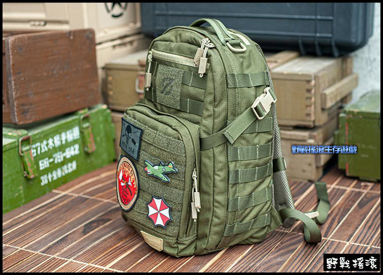 SECTOR SEVEN 蜜獾 24小時行動背包