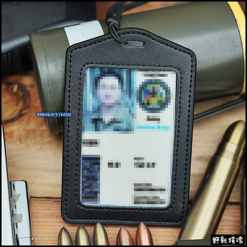  SECTOR SEVEN 戰術識別證套、掛繩