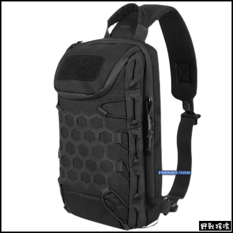 龍蛋多功能戰術胸掛包【Multicam Black】