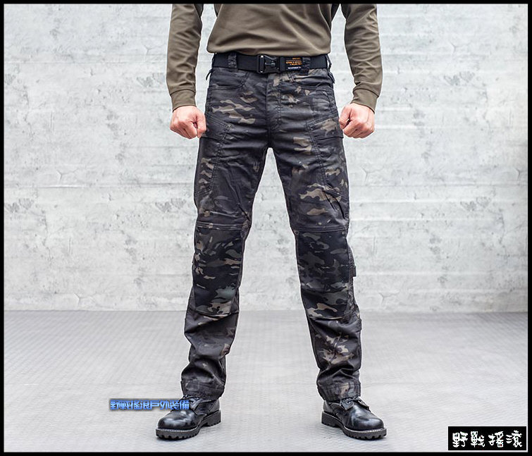 SECTOR SEVEN IX4刀鋒戰術長褲