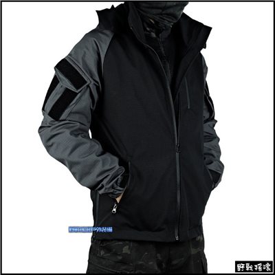 強襲者戰術風衣外套