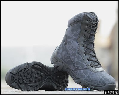 沙漠之鷹特戰軍靴、作戰靴【黑色蟒蛇紋迷彩】