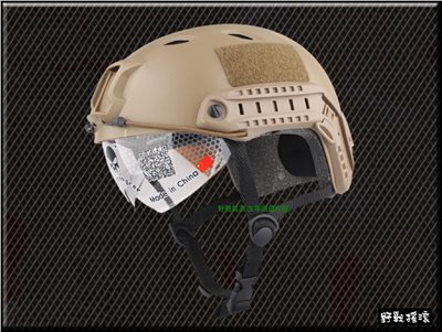 美軍 FAST傘兵盔+ 護目鏡 BJ版【沙色】