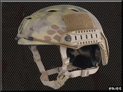 高品質 美軍 FAST 戰術傘兵盔 BJ版【叢林蛇紋迷彩】