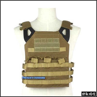 高品質 JPC 快速反應戰術背心【狼棕色】