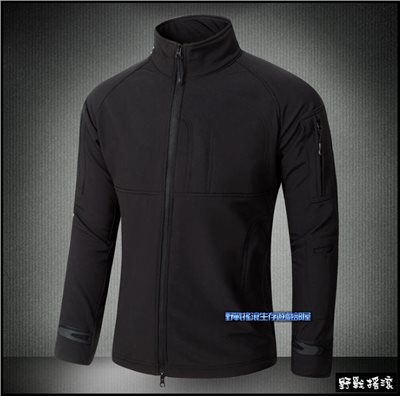 指揮官鯊魚皮潛行者軟殼外套【黑色】