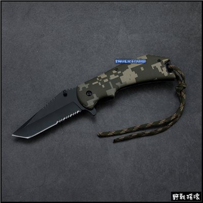 戶外野營多用途迷彩折疊刀【ACU迷彩】