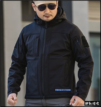 雷霆鯊魚皮軟殼外套 戰術衝鋒衣